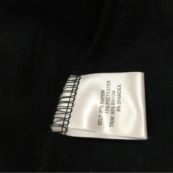 Jane&Delancey Women's Large Jogger Pants Black Pockets Hearts Valentine’s New - Picture 6 of 6